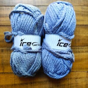 Bulky Yarn NWT crafting crochet knitting destash